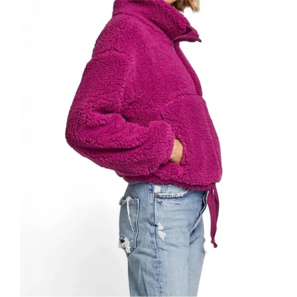 NEW SALTWATER LUXE Everest Pullover Berry Purple Sherpa Size Medium - Picture 2 of 5